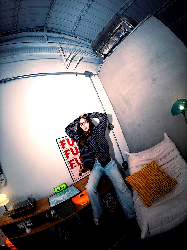 e.shao_417 instagram image archive image