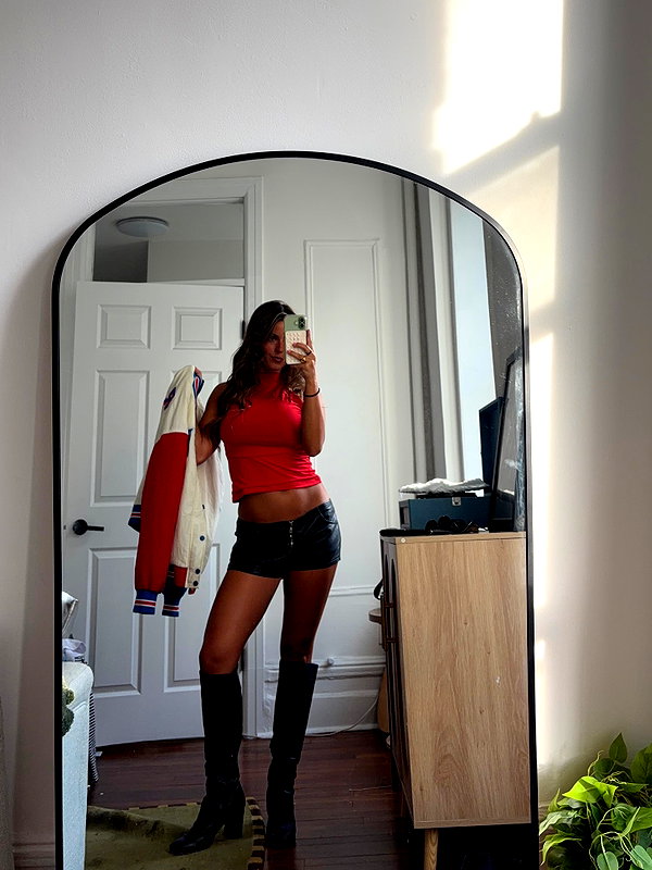 isabella.lauren instagram image archive image