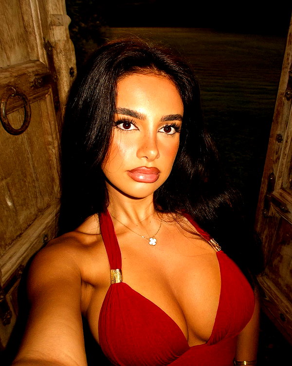 godbless_jess instagram image archive image