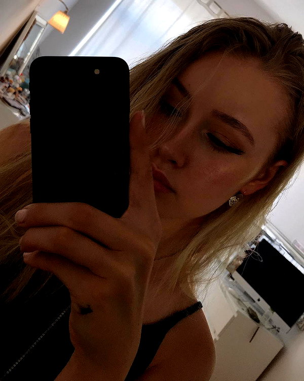 lilih instagram image archive image