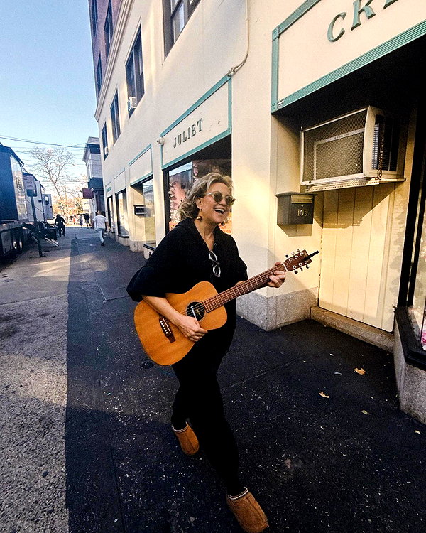 katehudson instagram image archive image