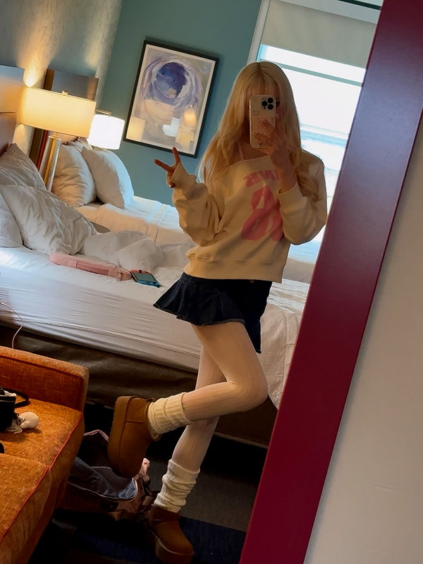 mennyaah instagram image archive image