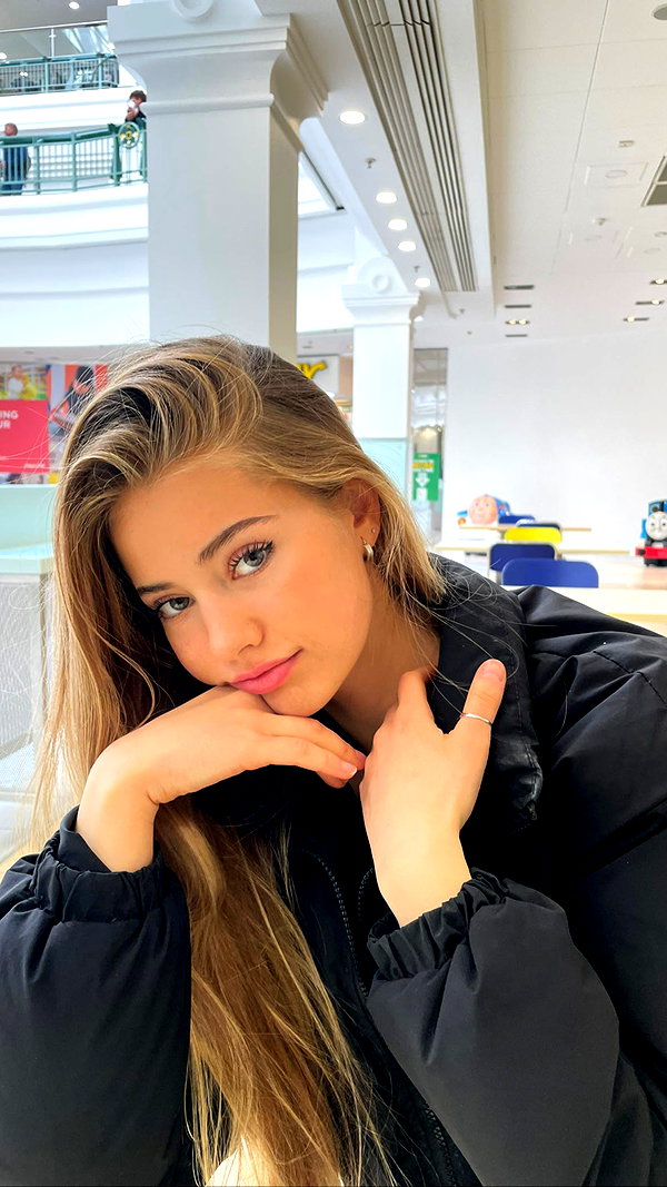 tatianakaer archive image