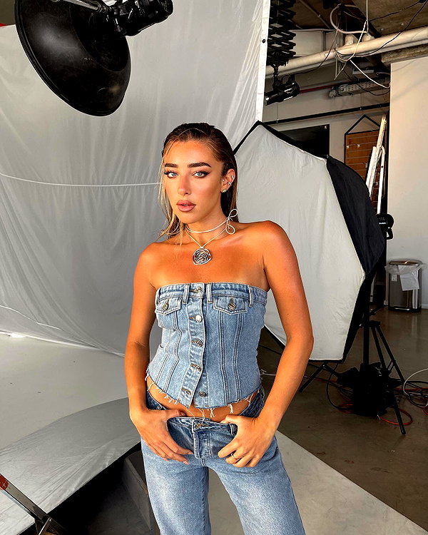 annezivi instagram image archive image
