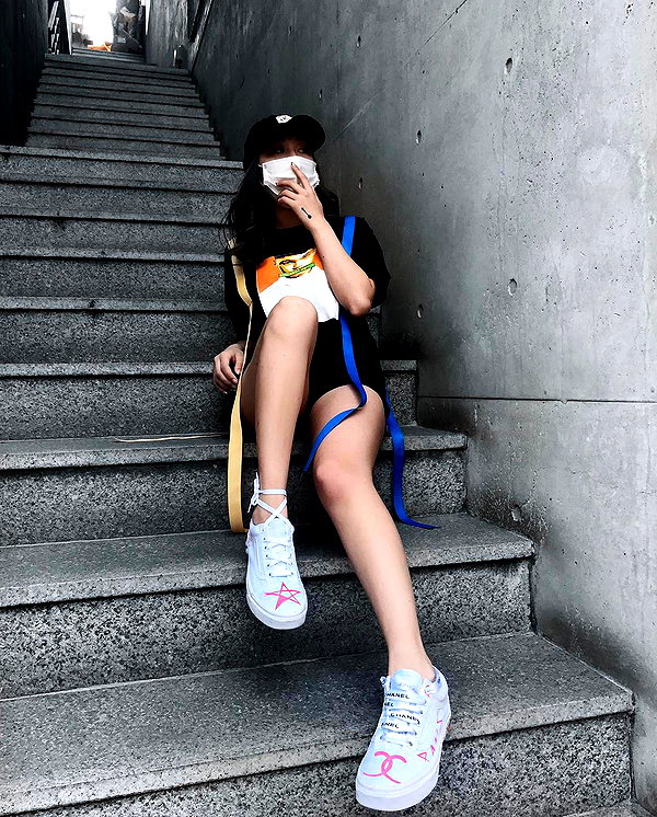 emily.ghoul instagram image archive image