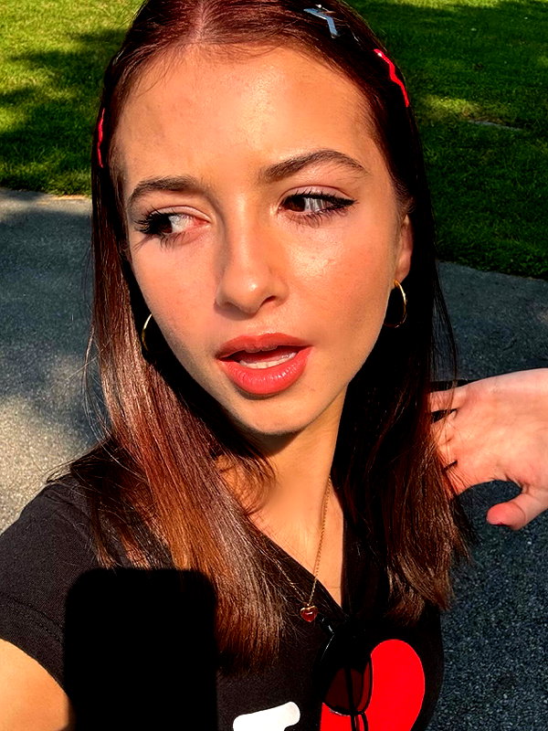 saramcfadyen_ instagram image archive image