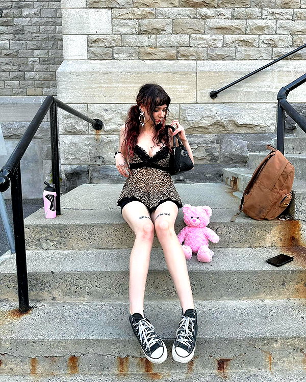 kaitfuckinglyn instagram image archive image