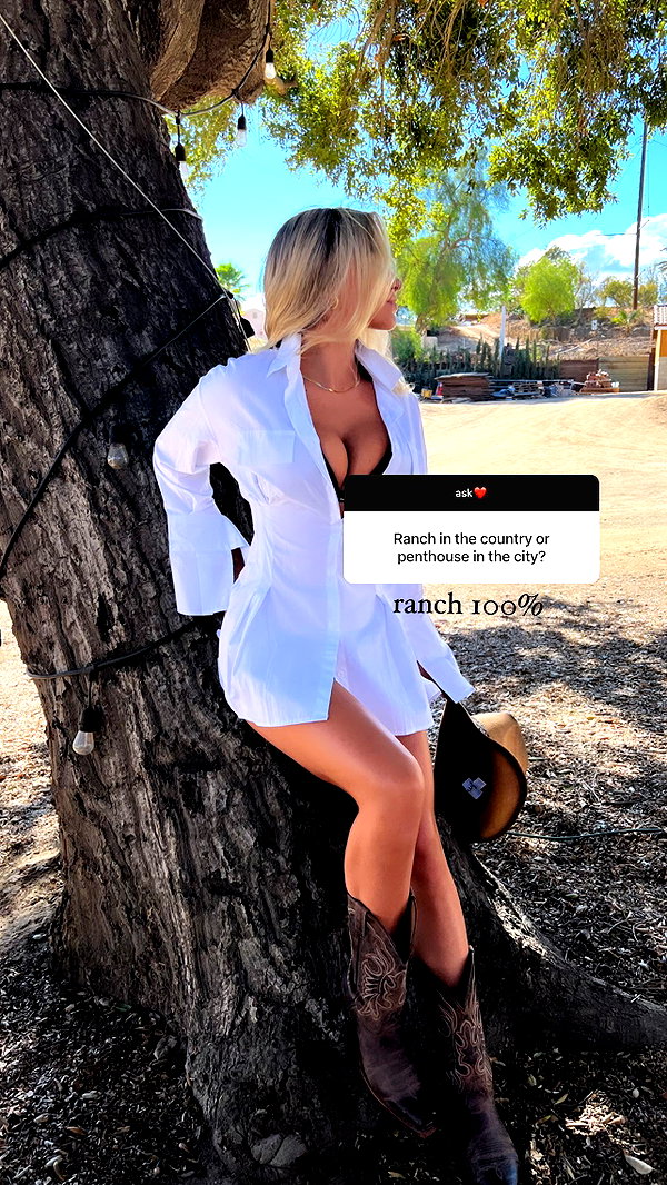 kaylasimmmons instagram image archive image