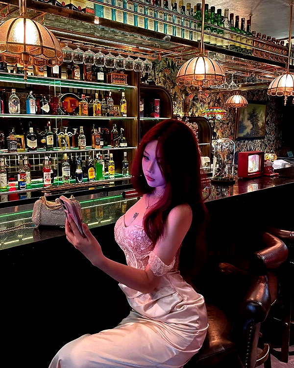 lyhythuedoxinh instagram image archive image