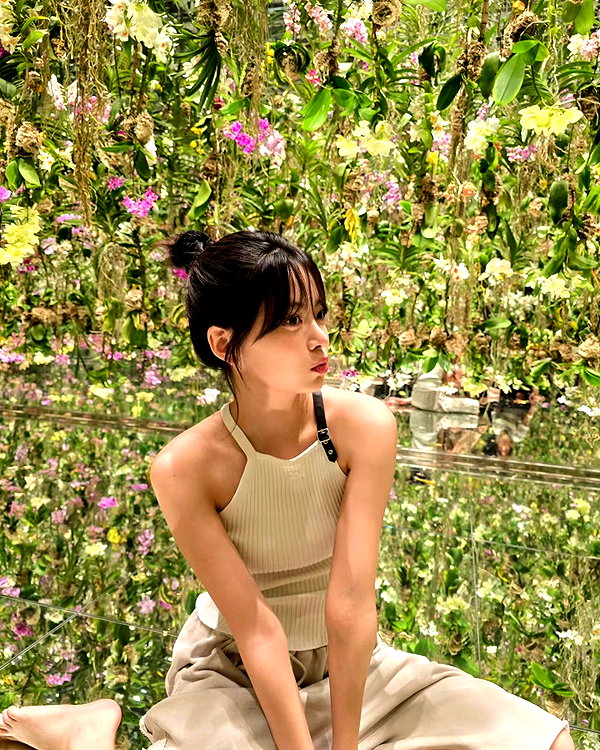 hhh.e_c.v instagram image archive image