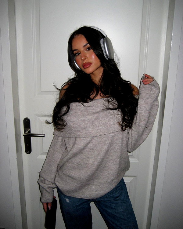 zoeliss instagram image archive image