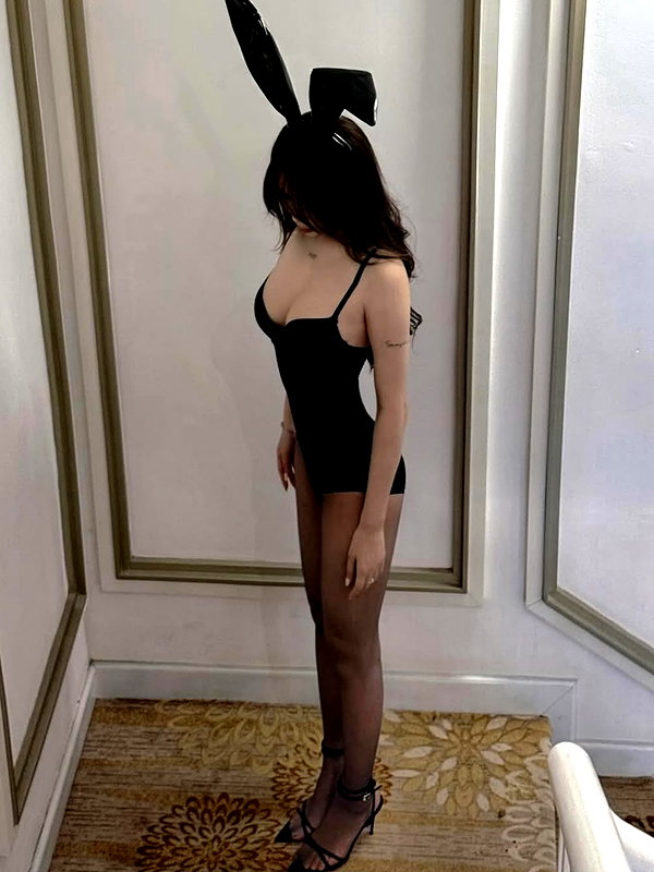 lyhythuedoxinh instagram image archive image