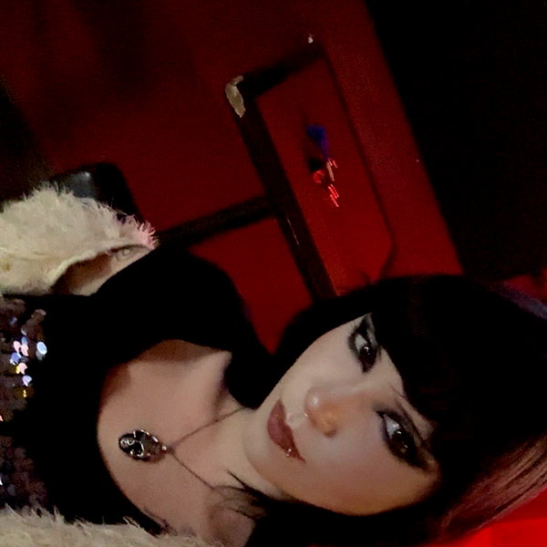 haileylayfield instagram image archive image