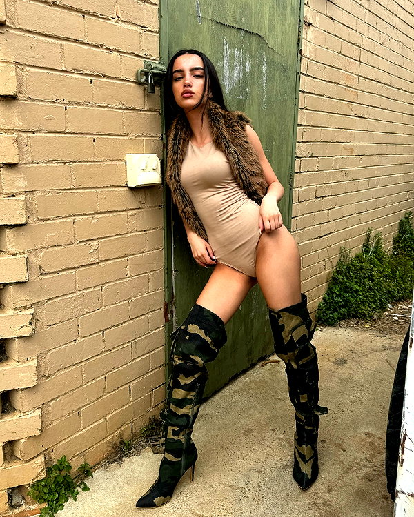 ellachristo instagram image archive image