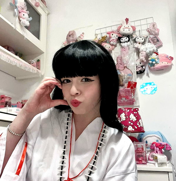 Archived image from @notchicore on Instagram