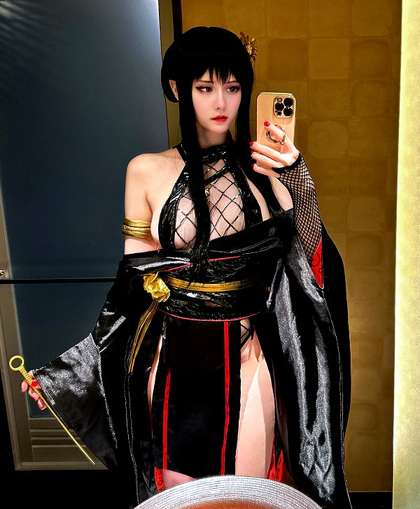 pepper_cos instagram image archive image