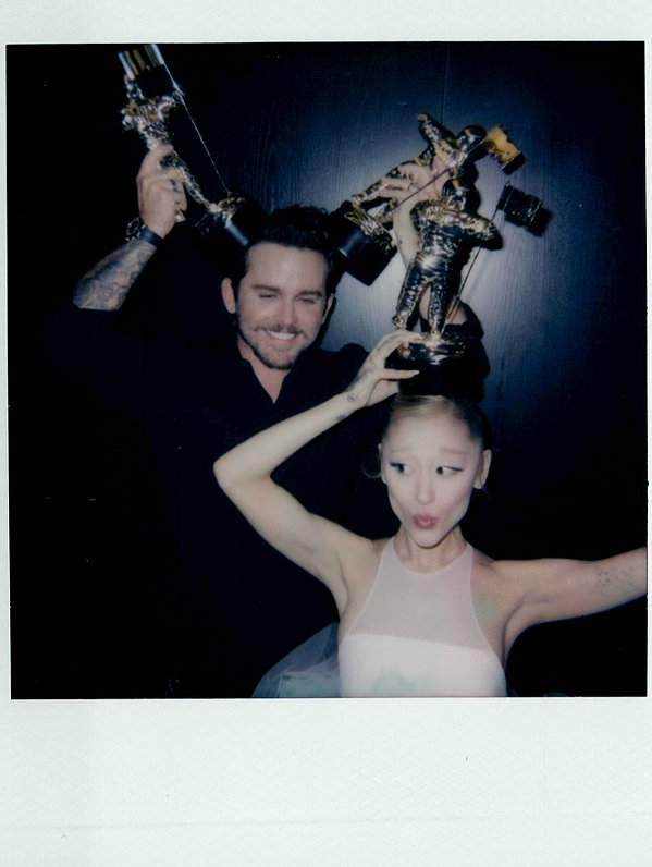 arianagrande instagram image archive image