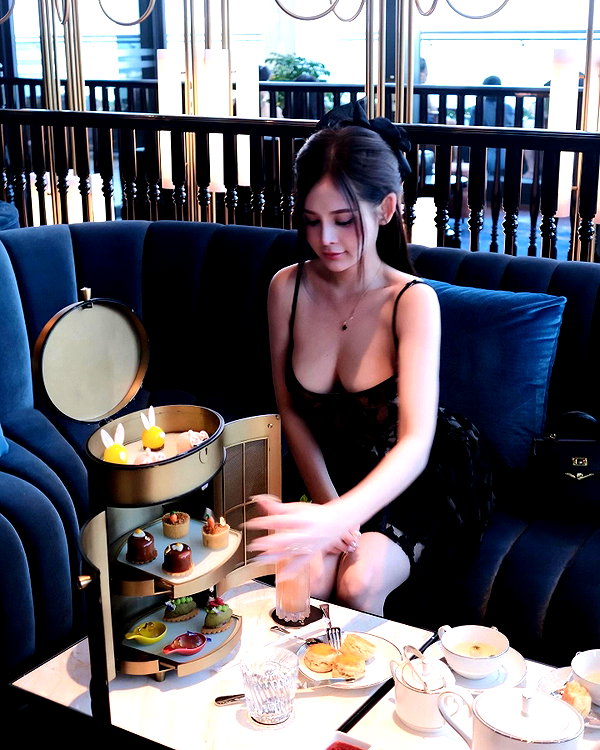 lyhythuedoxinh instagram image archive image