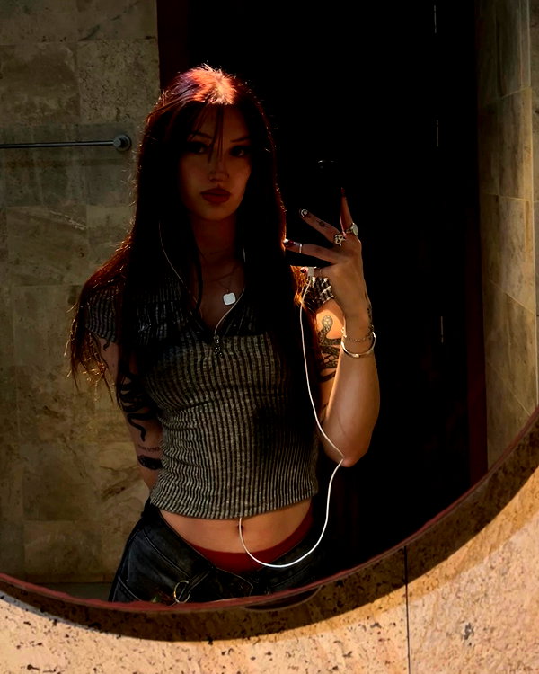 emmamarshalluk instagram image archive image