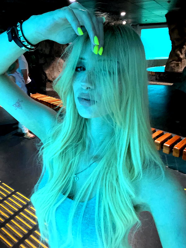 chrisstinalekss instagram image archive image