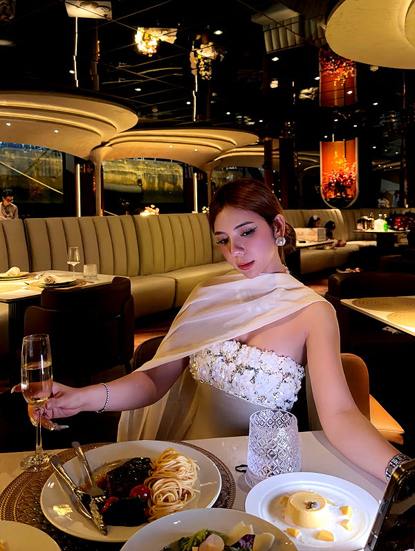 lyhythuedoxinh instagram image archive image