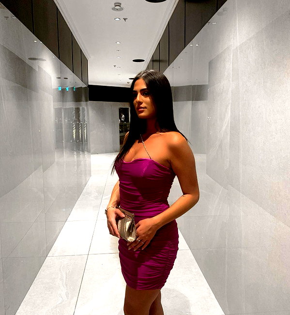 koralsarosi_ instagram image archive image
