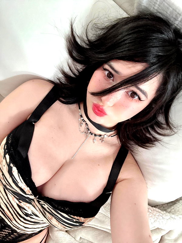 liawaifuu instagram image archive image