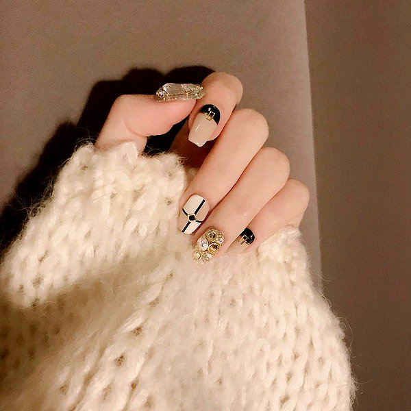 daxbin instagram image archive image