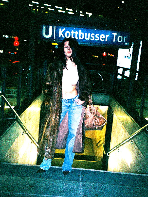 karolinaawasik instagram image archive image