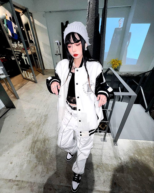 nixqq.425_ instagram image archive image