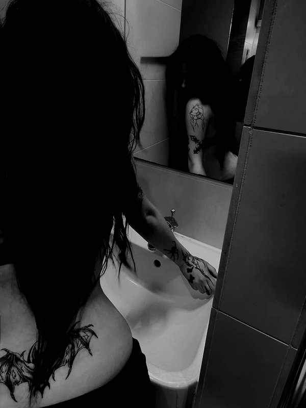 amberxswain instagram image archive image