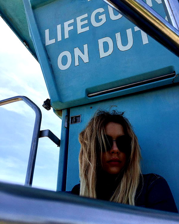 ashleybenson instagram image archive image
