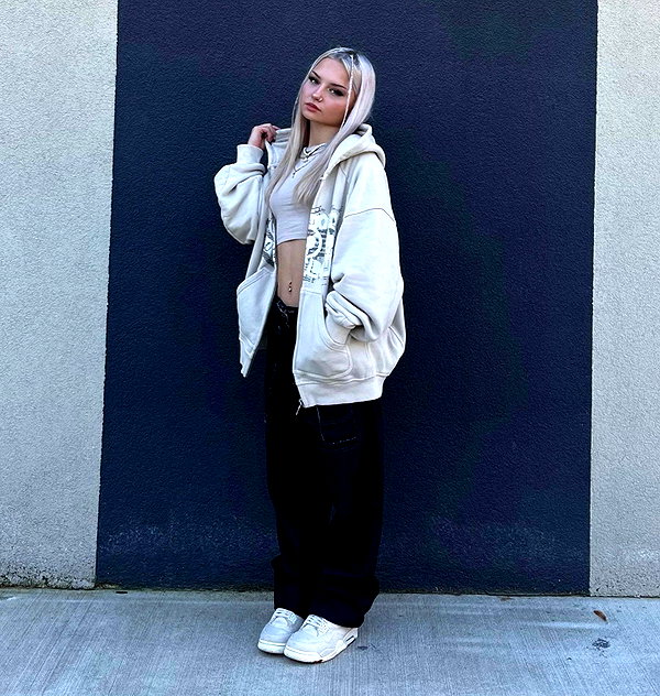 kiara.jlks instagram image archive image