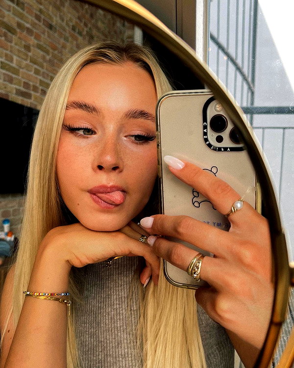 lilih instagram image archive image