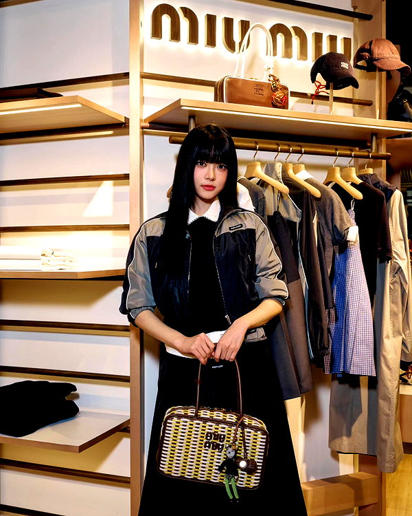 hhh.e_c.v instagram image archive image