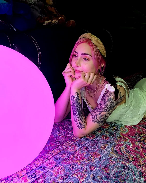 luxlo.xo instagram image archive image