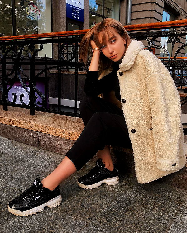 veroni22ka instagram image archive image