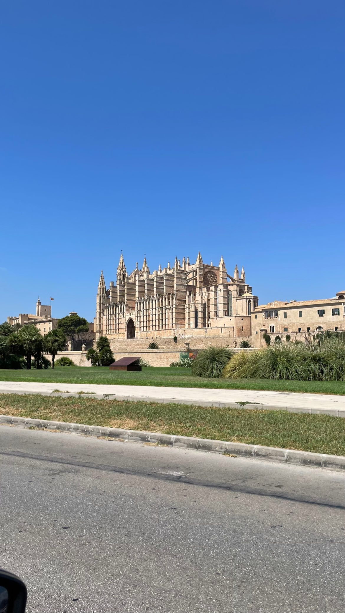 shunli__mei instagram image archive image