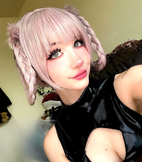 danielle.mercedie instagram image archive image