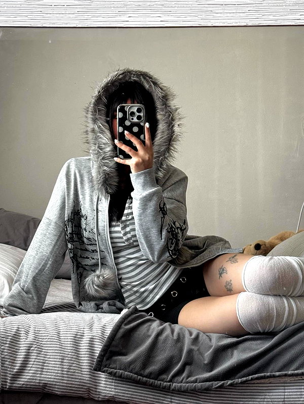 connie.01j instagram image archive image