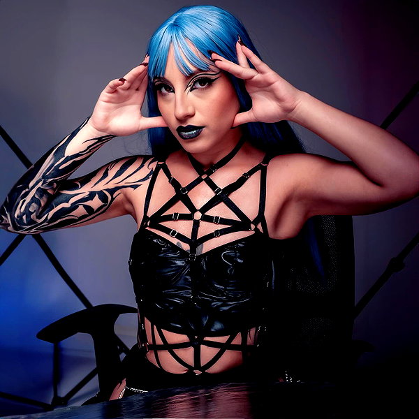 cyber_zoe_ cyber_zoe_ archive image