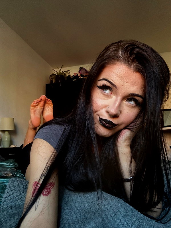 __dedgrl archive image