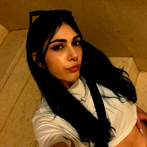 ayash.hila instagram image archive image