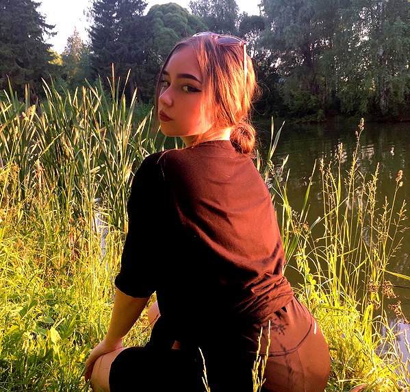 vslunz instagram image archive image