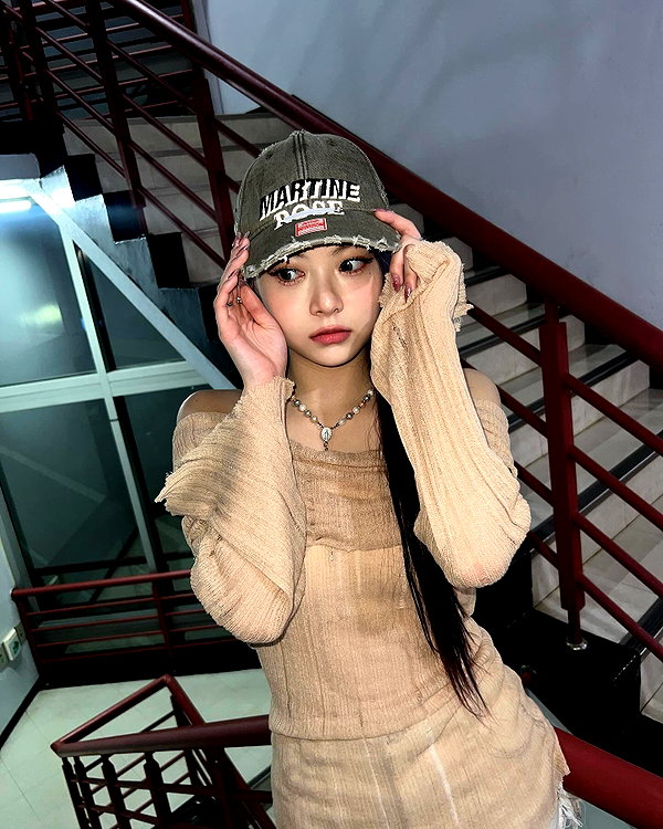 hhh.e_c.v instagram image archive image