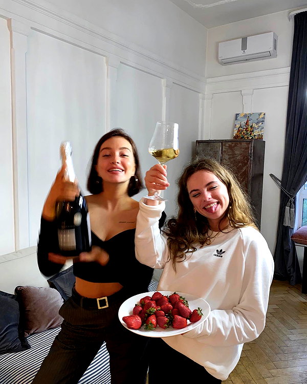 veroni22ka instagram image archive image