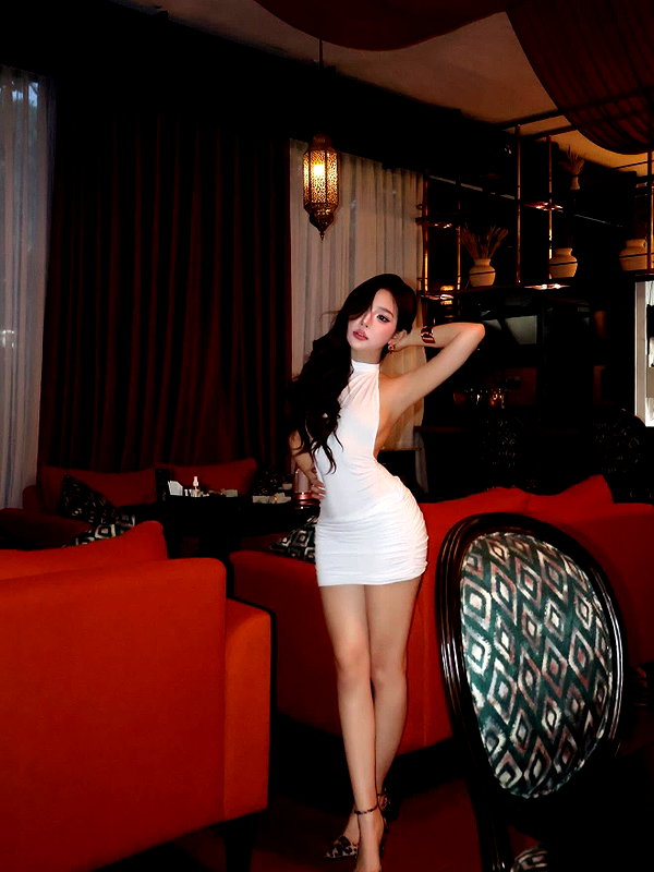 lyhythuedoxinh instagram image archive image