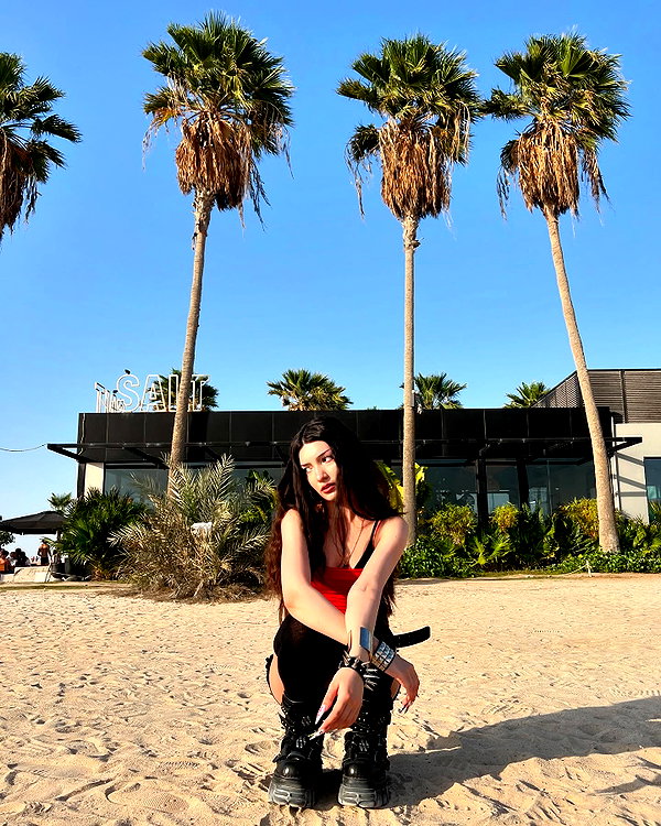zarinamartinna instagram image archive image