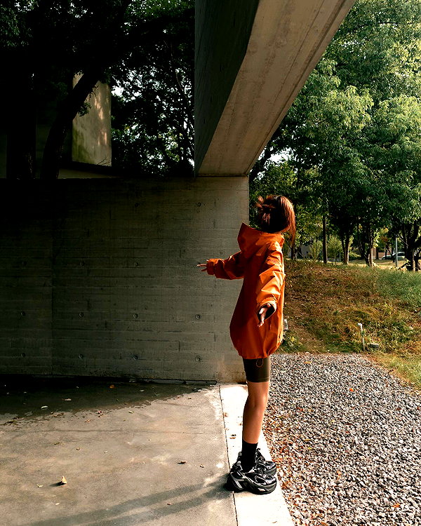 ll.lu1s instagram image archive image