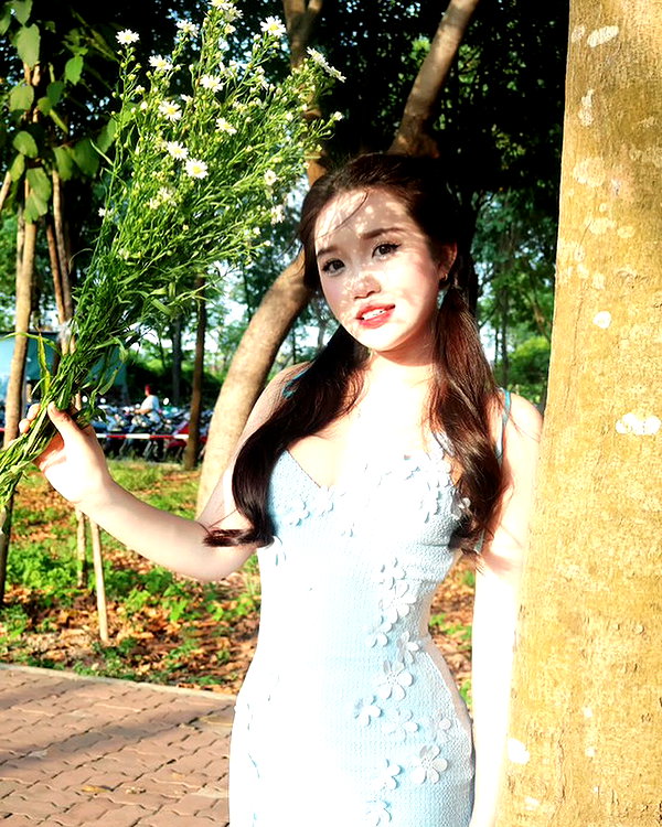 lyhythuedoxinh instagram image archive image